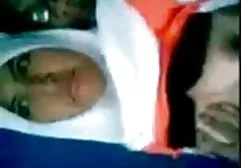 Vollbusige xxxfilme kostenlos Blondine